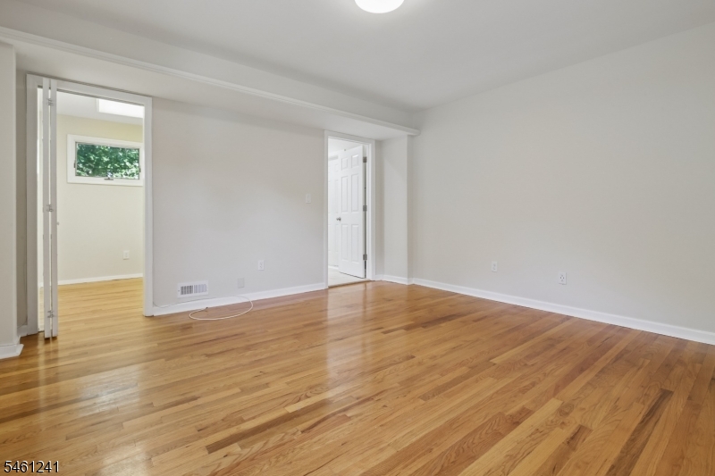 113 Stony Road Edison NJ 08817