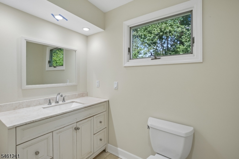 113 Stony Road Edison NJ 08817
