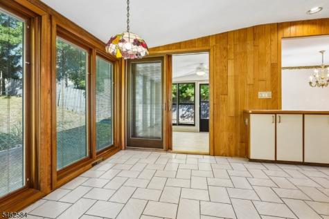 907 Pleasant Valley Way West Orange NJ 07052
