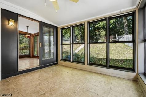 907 Pleasant Valley Way West Orange NJ 07052