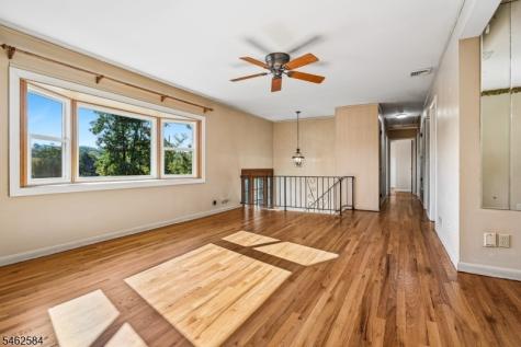 907 Pleasant Valley Way West Orange NJ 07052