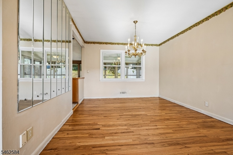 907 Pleasant Valley Way West Orange NJ 07052