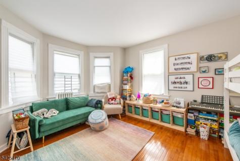 157 Walnut Street Montclair NJ 07042