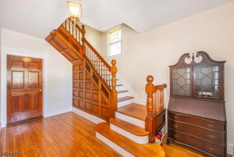 157 Walnut Street Montclair NJ 07042