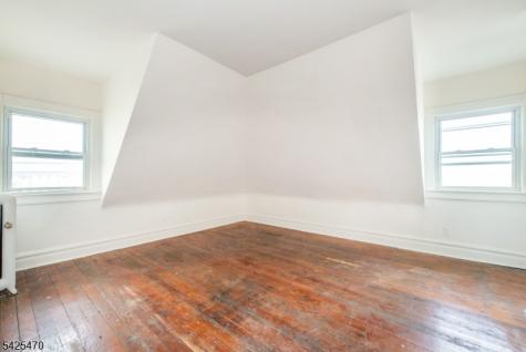 157 Walnut Street Montclair NJ 07042