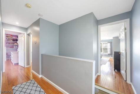 23 Berkshire Road Fair Lawn NJ 07410