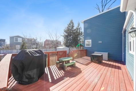 23 Berkshire Road Fair Lawn NJ 07410