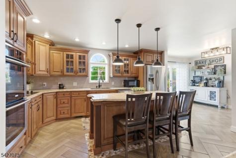 7 Woodfield Road Green NJ 07821