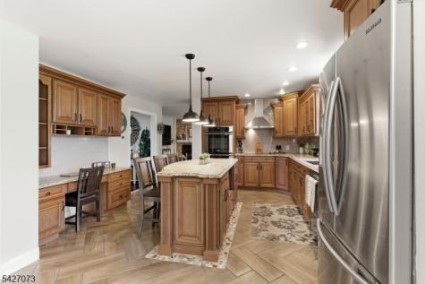 7 Woodfield Road Green NJ 07821