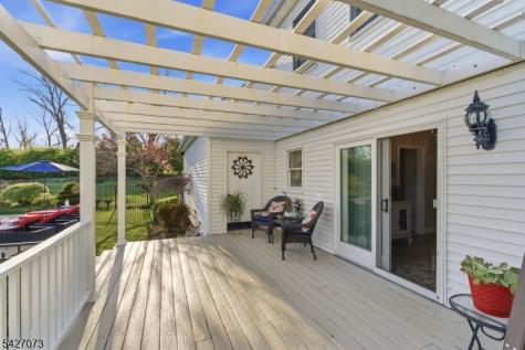 7 Woodfield Road Green NJ 07821
