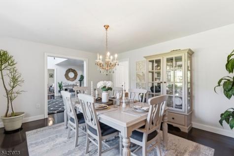 7 Woodfield Road Green NJ 07821