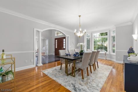 33 Fox Run North Caldwell NJ 07006