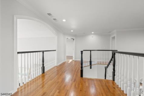 33 Fox Run North Caldwell NJ 07006
