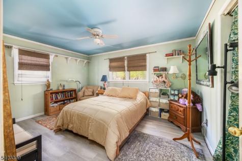 31 Lounsberry Hollow Road Vernon NJ 07461
