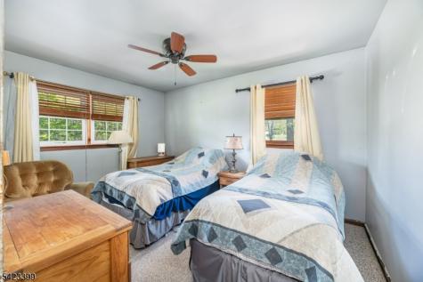 31 Lounsberry Hollow Road Vernon NJ 07461