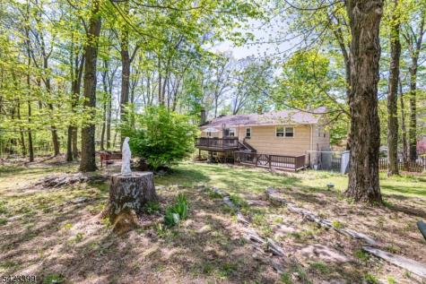 31 Lounsberry Hollow Road Vernon NJ 07461