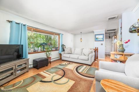 31 Lounsberry Hollow Road Vernon NJ 07461