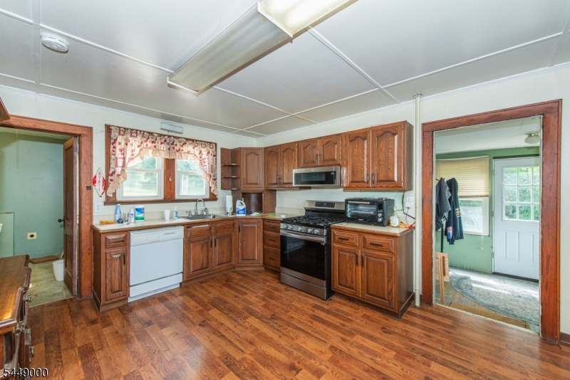 1570 Route 565 Vernon NJ 07461
