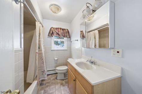 67 Hook Mountain Road Montville NJ 07045