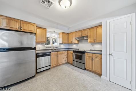 67 Hook Mountain Road Montville NJ 07045