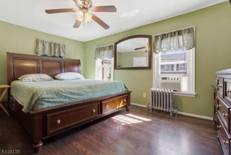 272 Oswald Place Union NJ 07088