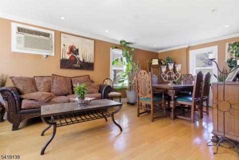 272 Oswald Place Union NJ 07088