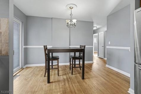 68 16TH Avenue Elmwood Park NJ 07407