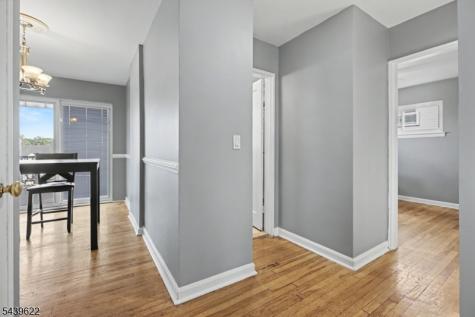68 16TH Avenue Elmwood Park NJ 07407
