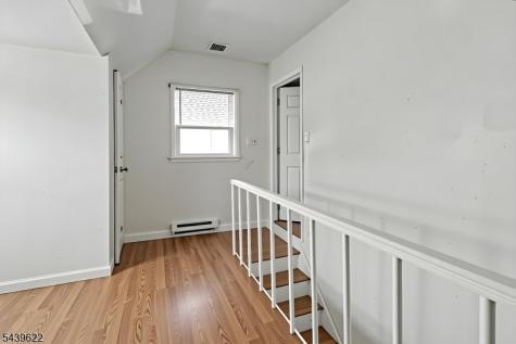 68 16TH Avenue Elmwood Park NJ 07407