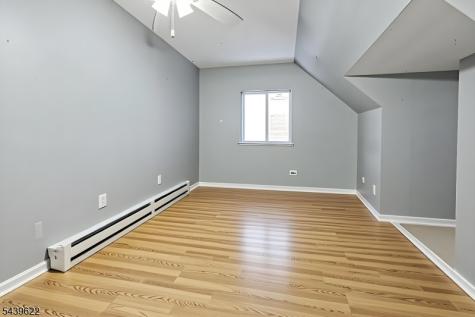 68 16TH Avenue Elmwood Park NJ 07407