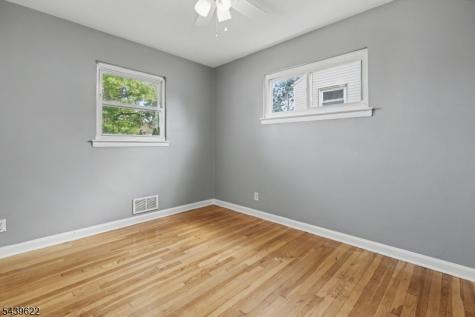 68 16TH Avenue Elmwood Park NJ 07407