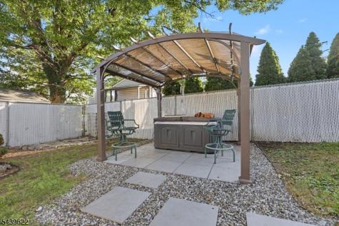 68 16TH Avenue Elmwood Park NJ 07407