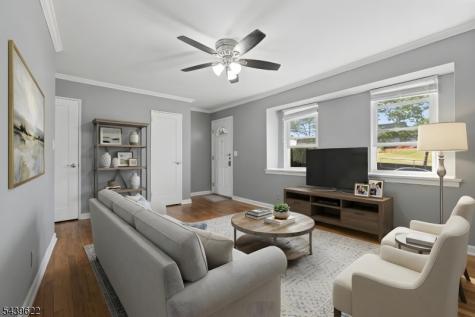 68 16TH Avenue Elmwood Park NJ 07407