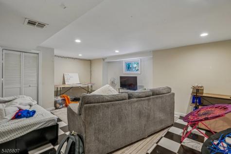 201 Murray Street Elizabeth NJ 07202