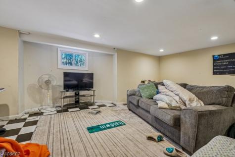 201 Murray Street Elizabeth NJ 07202