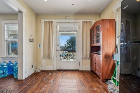 201 Murray Street Elizabeth NJ 07202