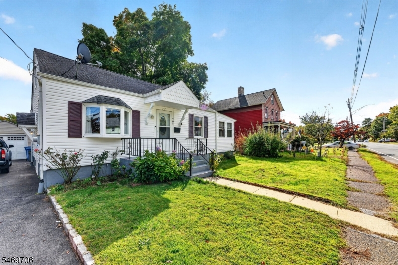 297 Manalapan Road Spotswood NJ 08884