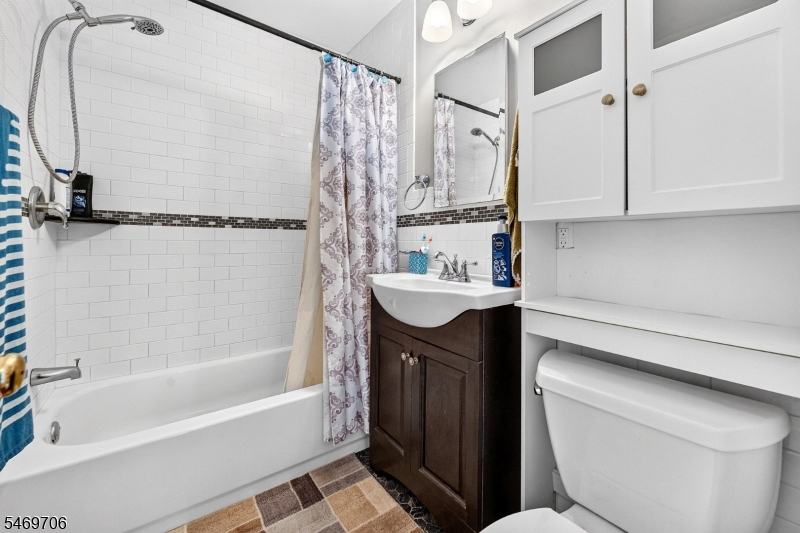 297 Manalapan Road Spotswood NJ 08884