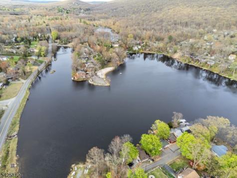 6 Grove Road Jefferson NJ 07438