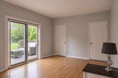 4 Fox Chase Road White NJ 07863