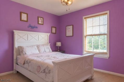 4 Fox Chase Road White NJ 07863