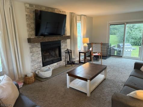 4 Fox Chase Road White NJ 07863