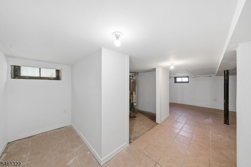 66 Girard Place Newark NJ 07108