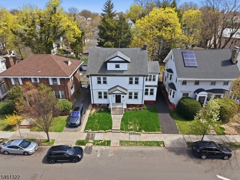66 Girard Place Newark NJ 07108