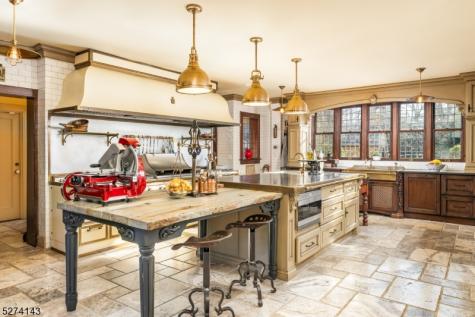 12 Canfield Road Morris NJ 07960