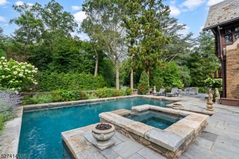 12 Canfield Road Morris NJ 07960