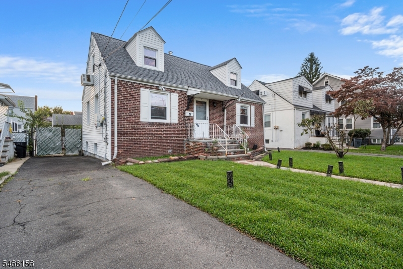 21 Center Street Belleville NJ 07109