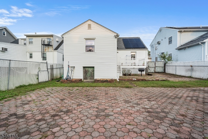 21 Center Street Belleville NJ 07109