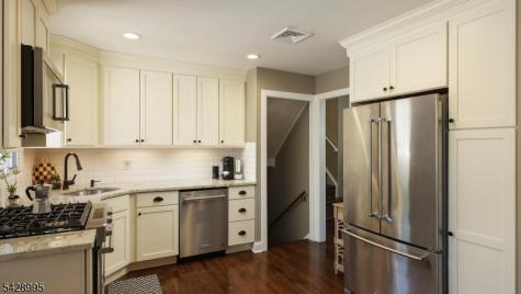 47 Miliken Road Woodbridge NJ 07067