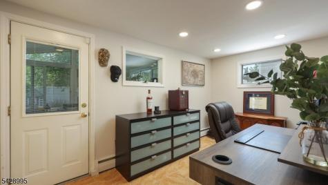 47 Miliken Road Woodbridge NJ 07067